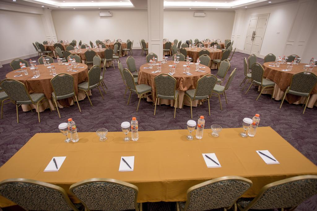 Same Hotel Μαλάνγκ Εξωτερικό φωτογραφία