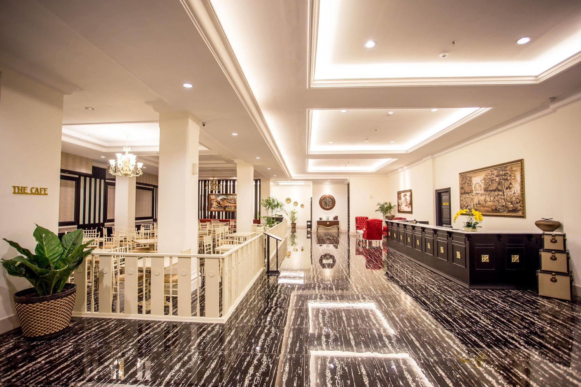 Same Hotel Μαλάνγκ Εξωτερικό φωτογραφία